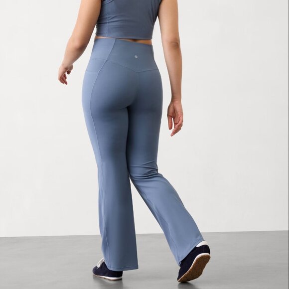Athleta Women's Salutation Stash High Rise Flare Pants in Shadow Blue, size XL - Picture 2 of 13